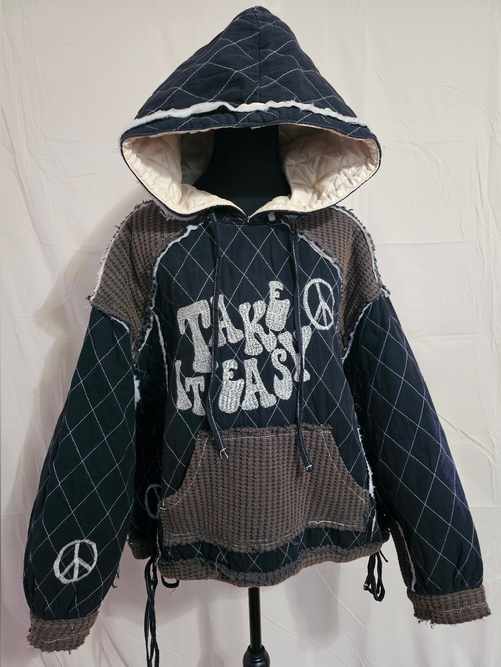POL Vintage Washing Peace "Take It Easy" Quilted Woven Hoodie Small